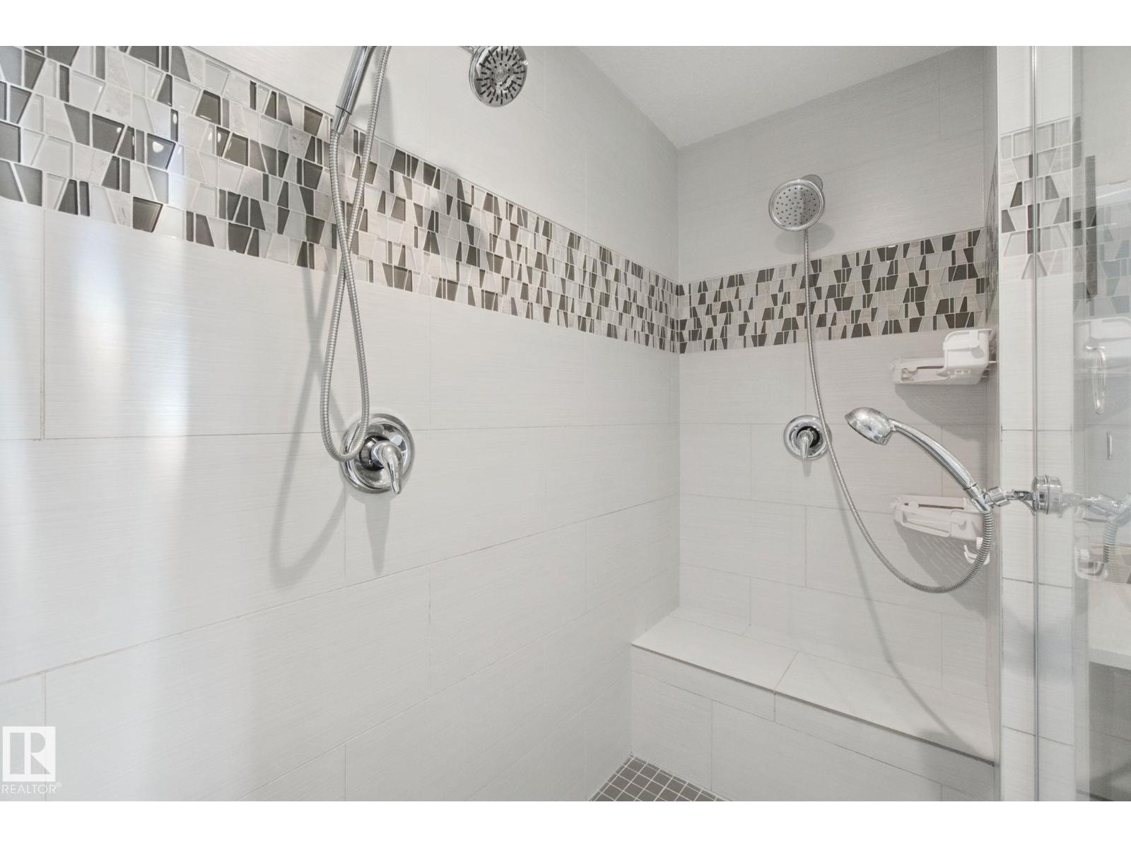 129 Rideau Cr Property Photo 49