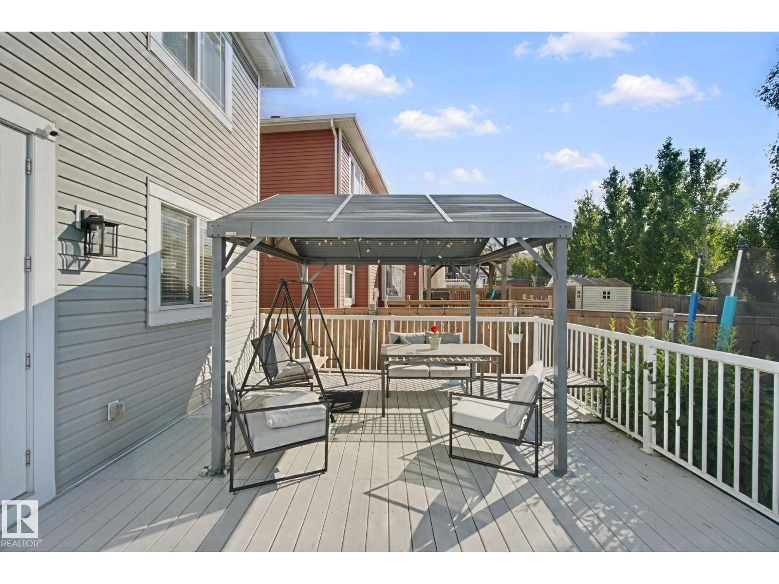 129 Rideau Cr Property Photo 53