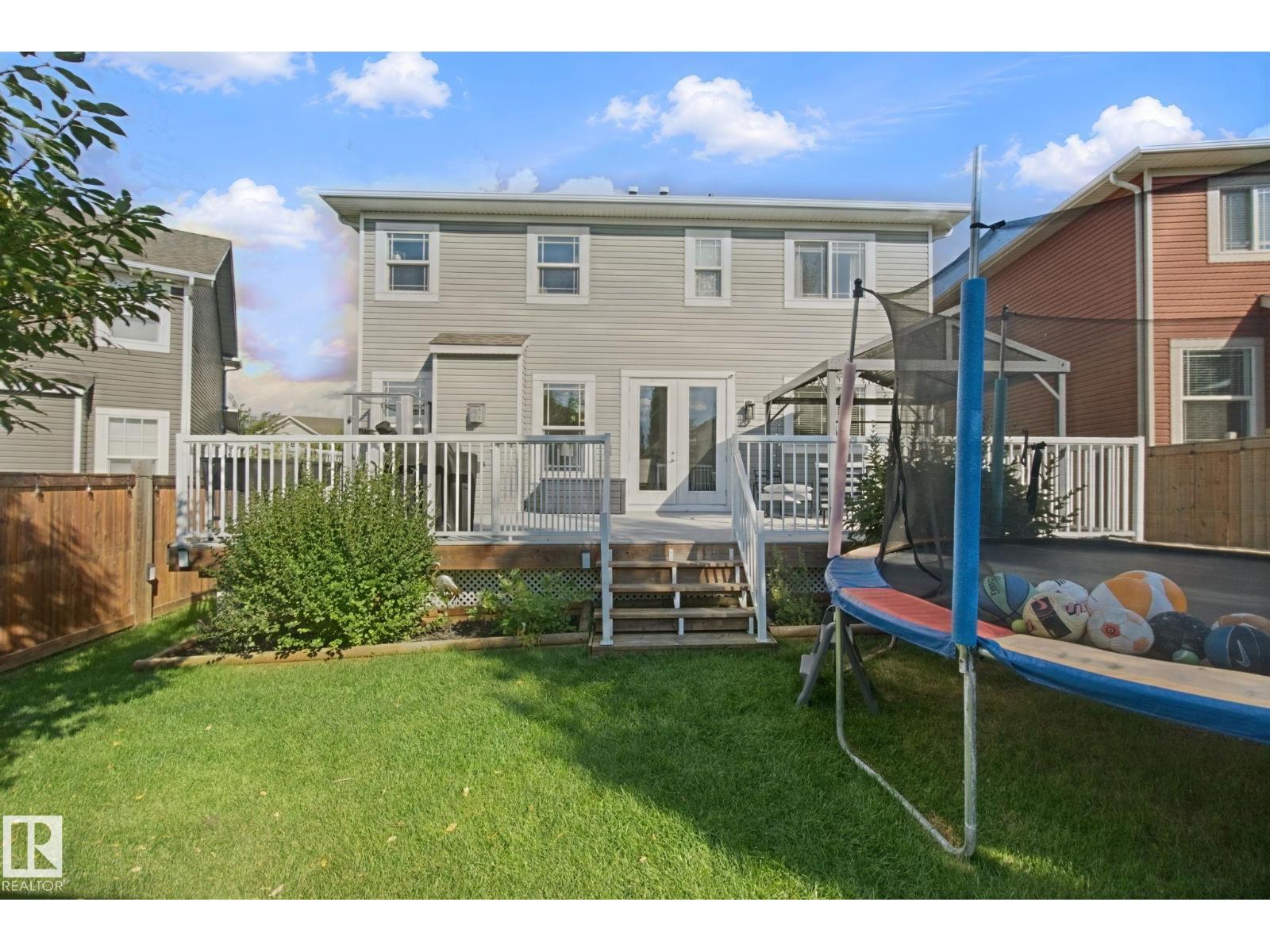 129 Rideau Cr Property Photo 57