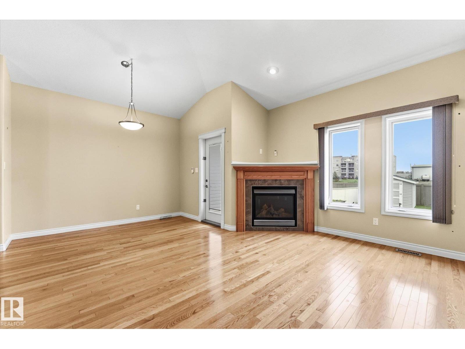 5 Folkstone Pl Property Photo 19
