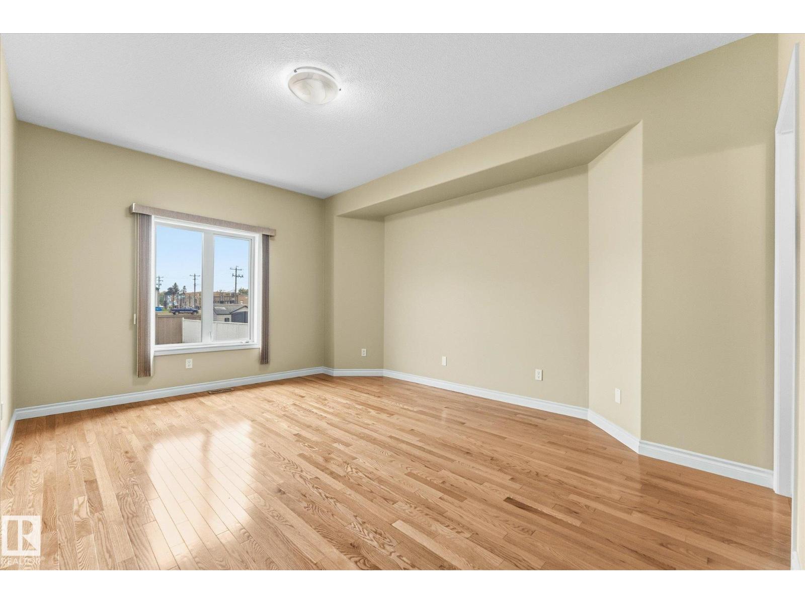 5 Folkstone Pl Property Photo 20