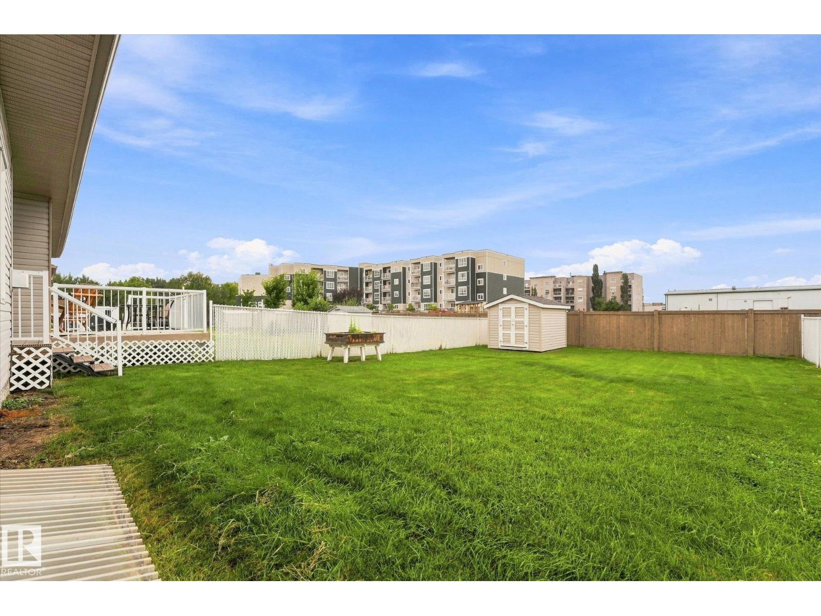 5 Folkstone Pl Property Photo 32