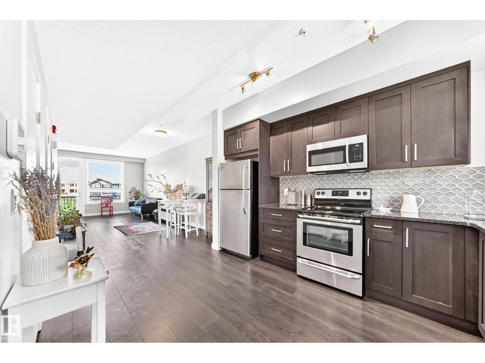 #60 2560 Pegasus Bv Nw Property Photo 11