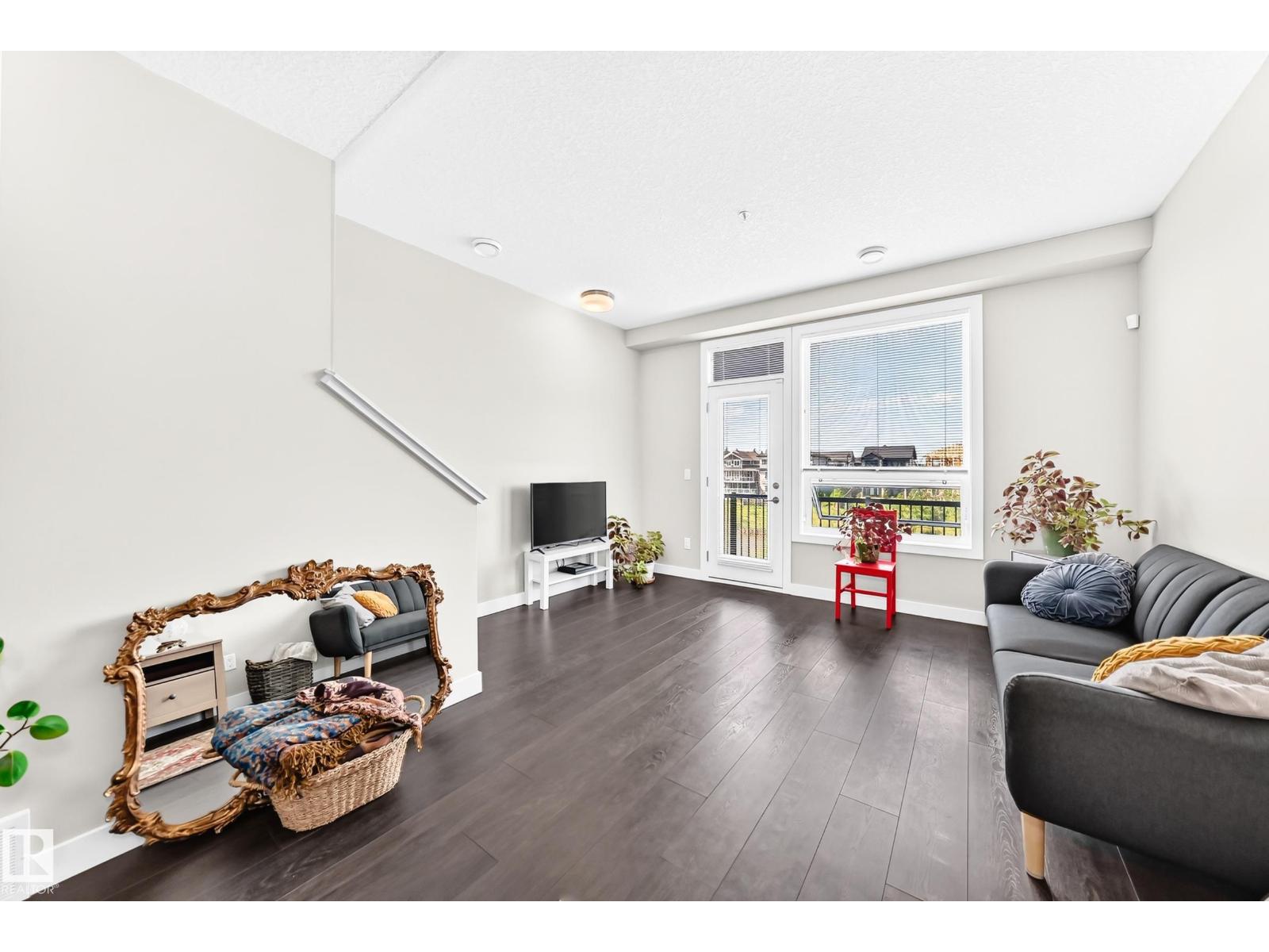 #60 2560 Pegasus Bv Nw Property Photo 16