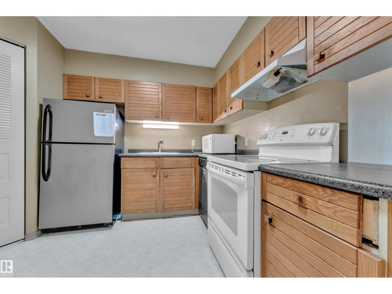 #608 10149 Saskatchewan Dr Nw Property Photo 25