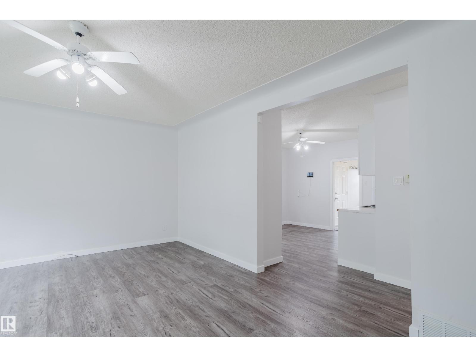 11934 87 St Nw Property Photo 12