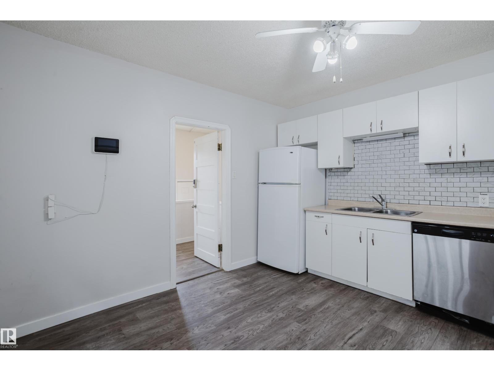 11934 87 St Nw Property Photo 15