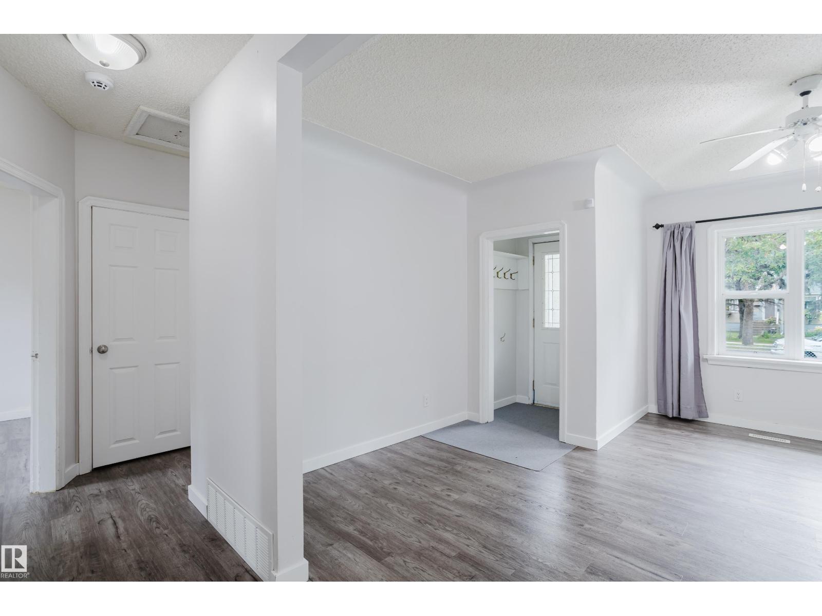 11934 87 St Nw Property Photo 18