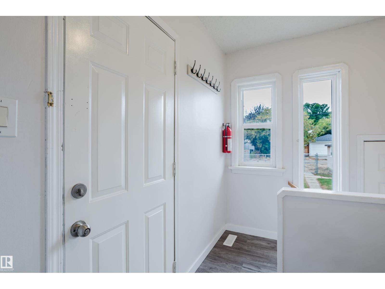 11934 87 St Nw Property Photo 25