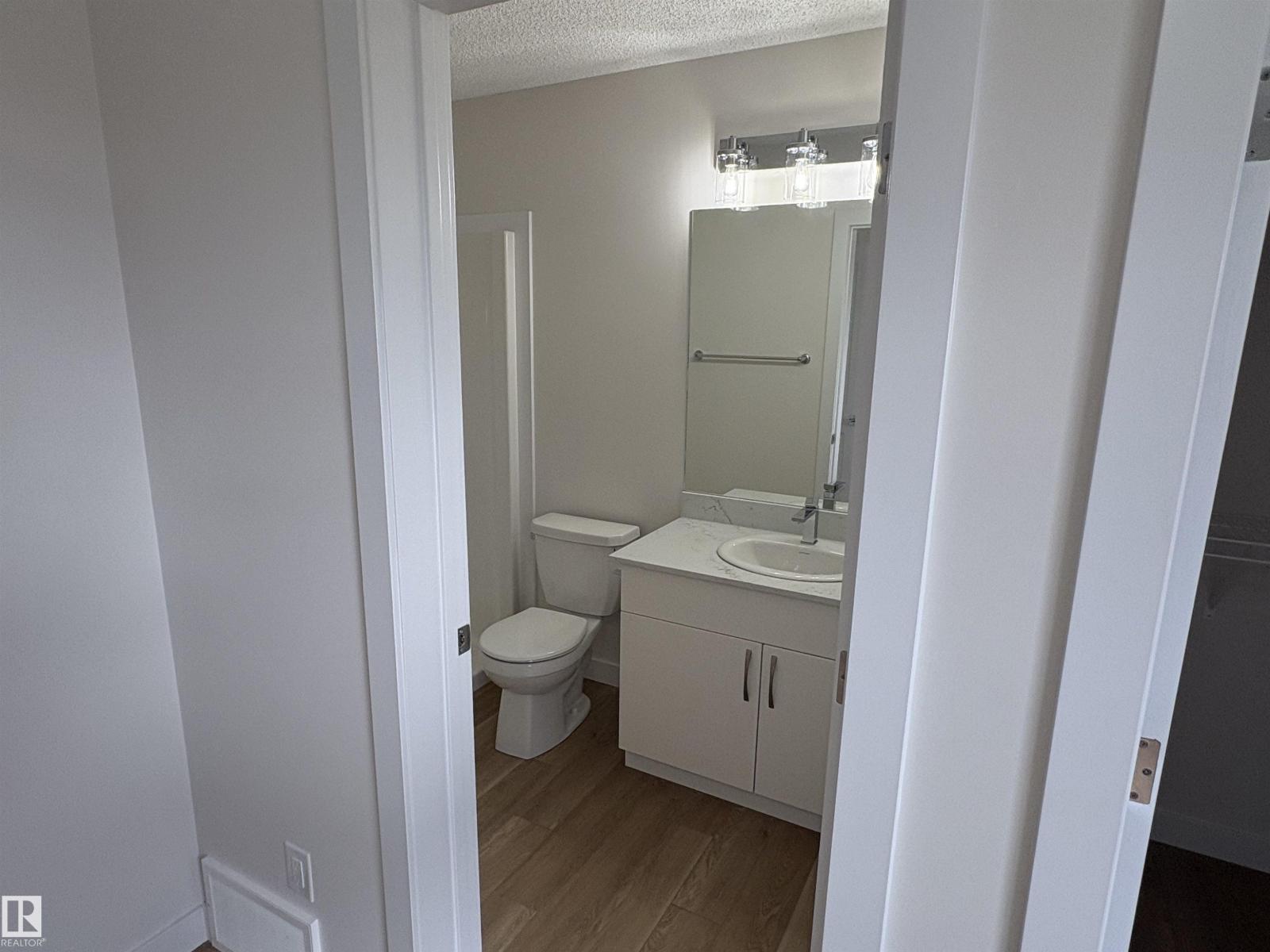 4843 115 Av Nw Property Photo 11