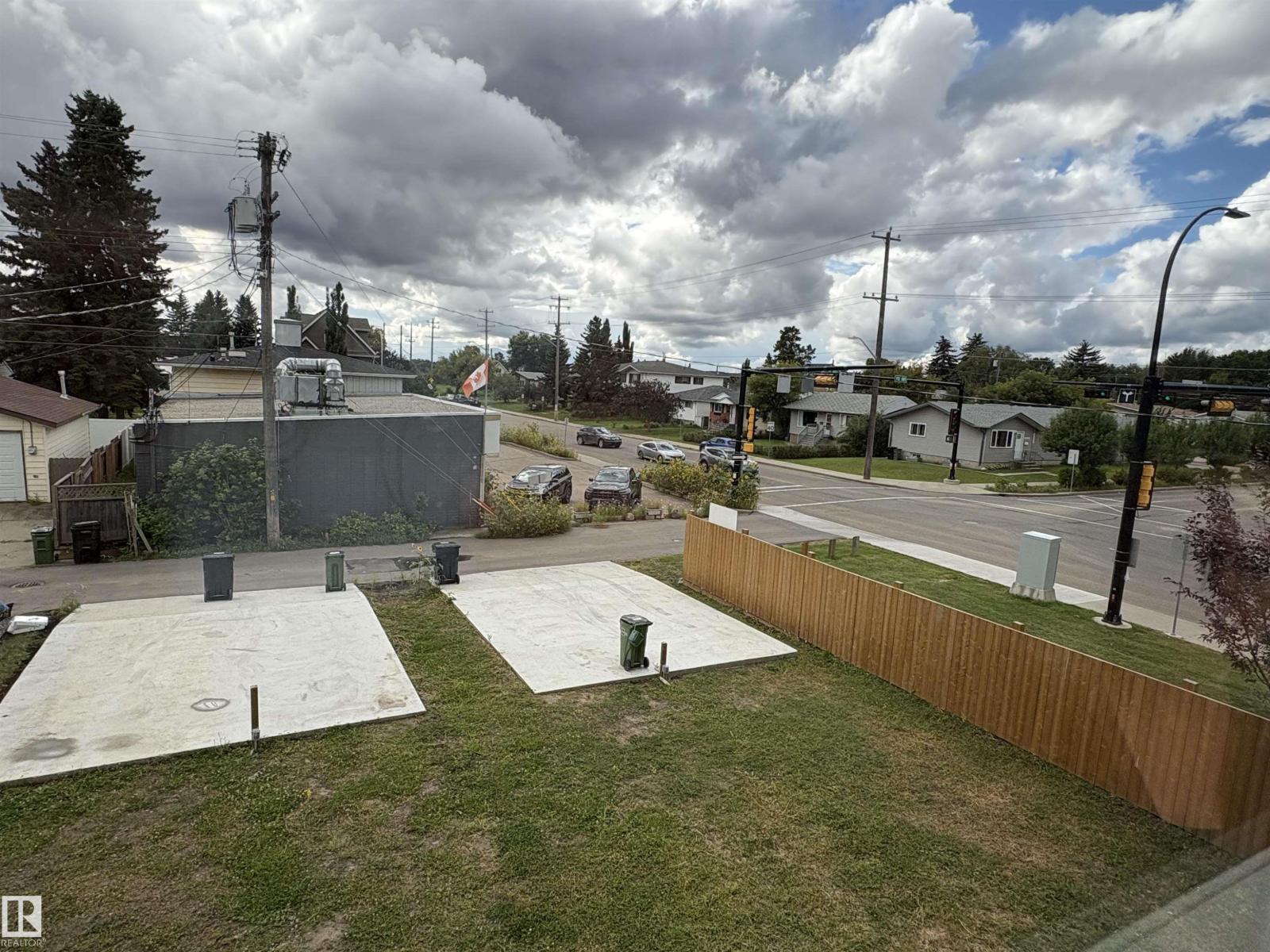 4843 115 Av Nw Property Photo 13