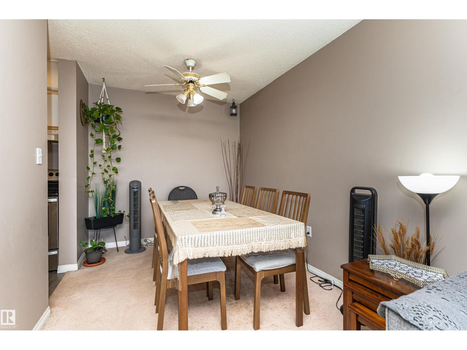 #315 9620 174 St Nw Property Photo 17