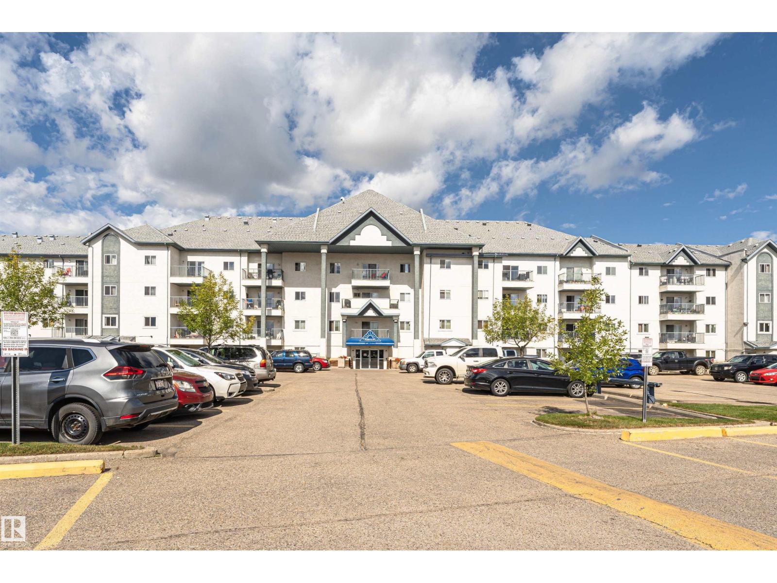 #315 9620 174 St Nw Property Photo 49