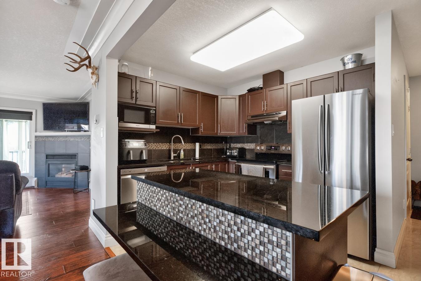 #52 9908 80 Av Nw Property Photo 1