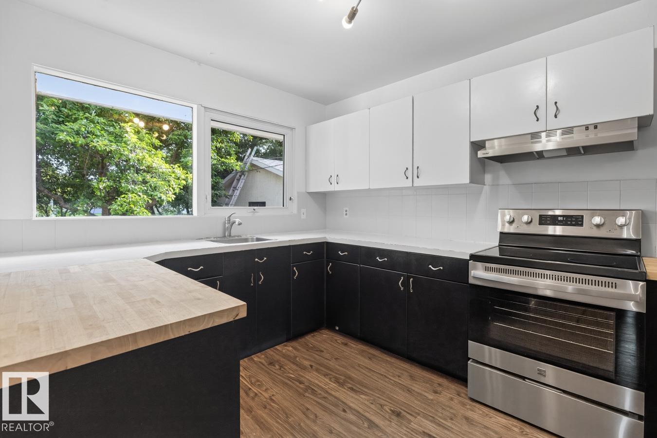 139 Juniper Av Property Photo 12