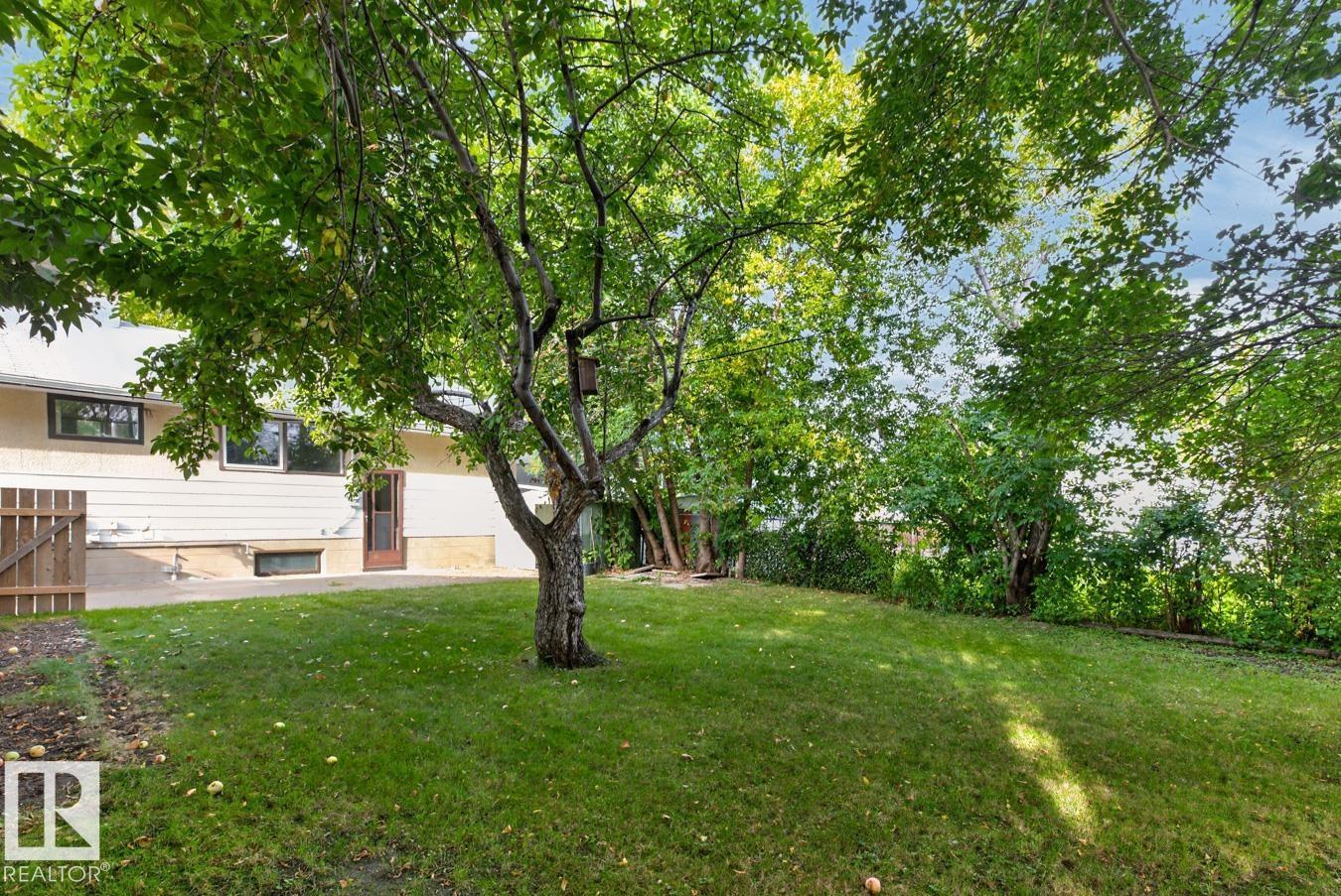 139 Juniper Av Property Photo 44