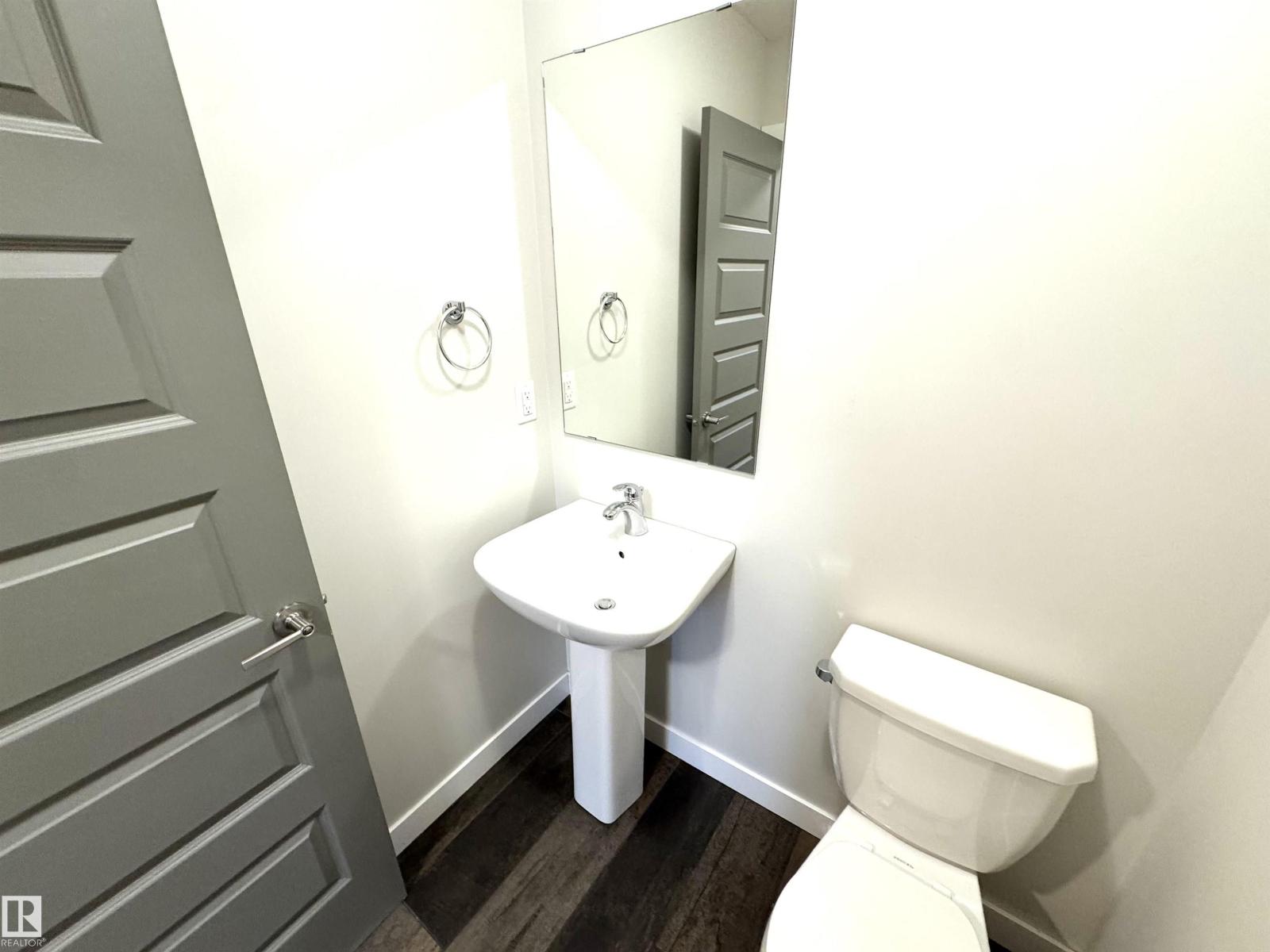 12046 89 St Nw Property Photo 16