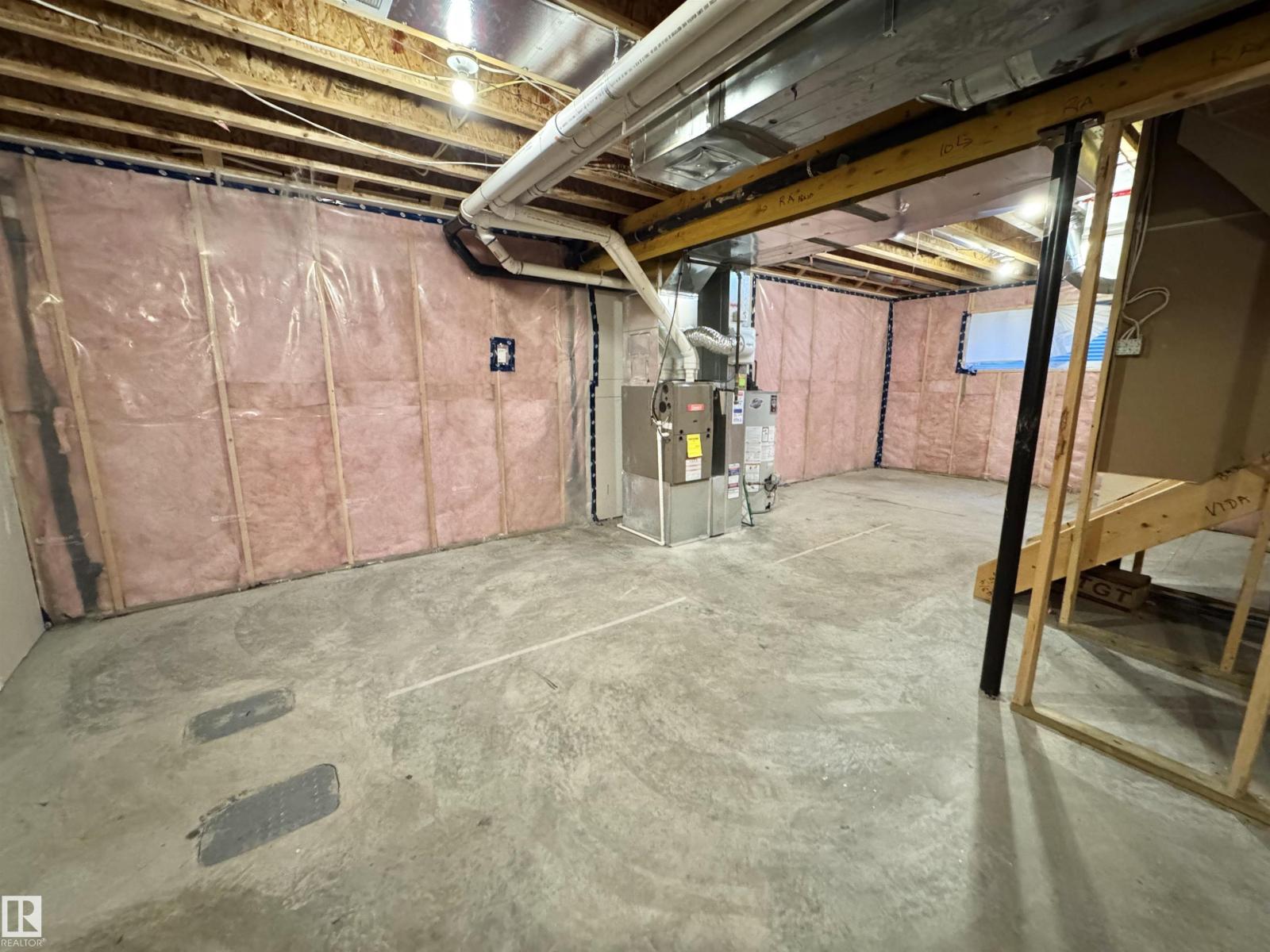 12046 89 St Nw Property Photo 36