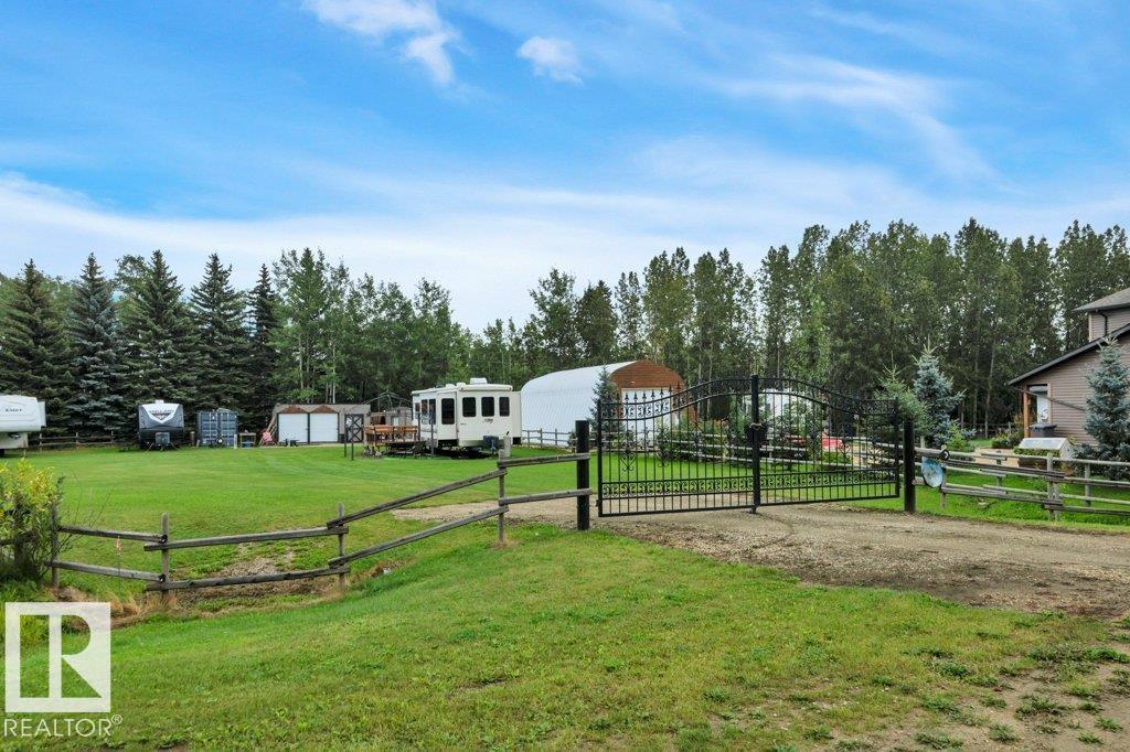#14 462054 Range Road 11 Property Photo 4