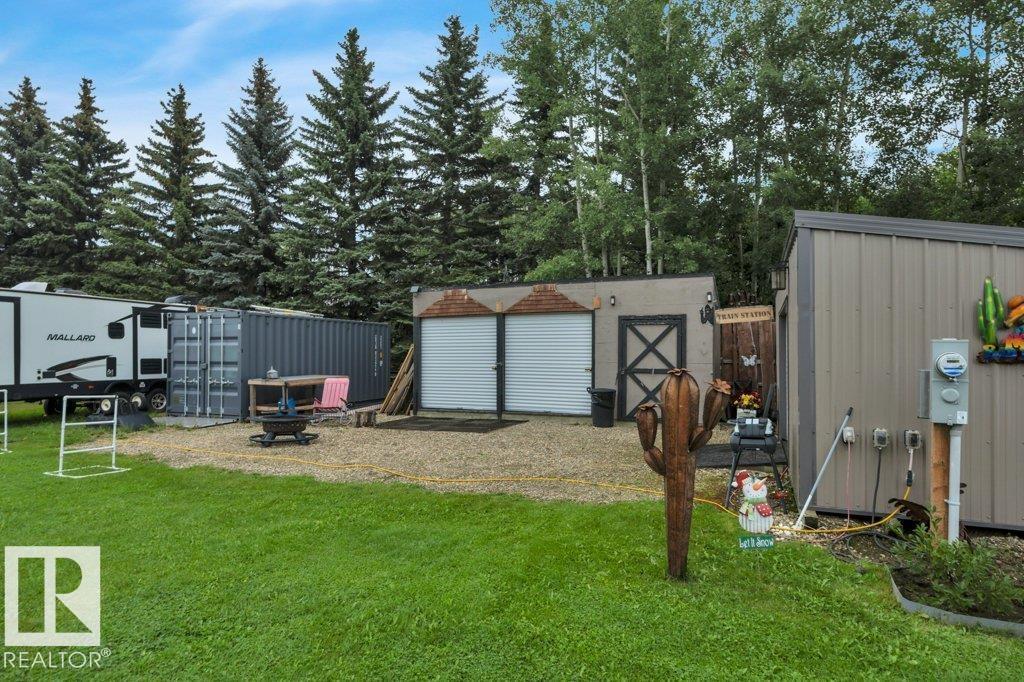 #14 462054 Range Road 11 Property Photo 11
