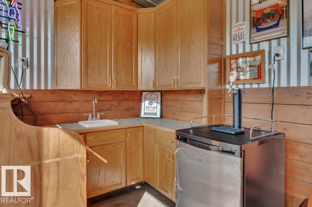 #14 462054 Range Road 11 Property Photo 15