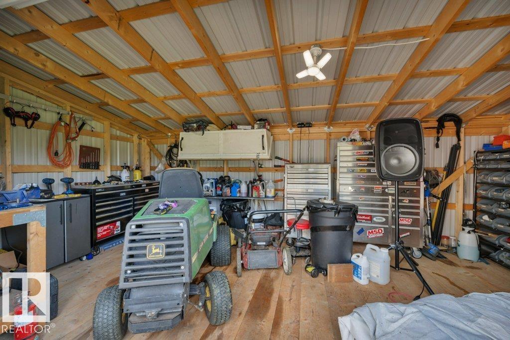 #14 462054 Range Road 11 Property Photo 18