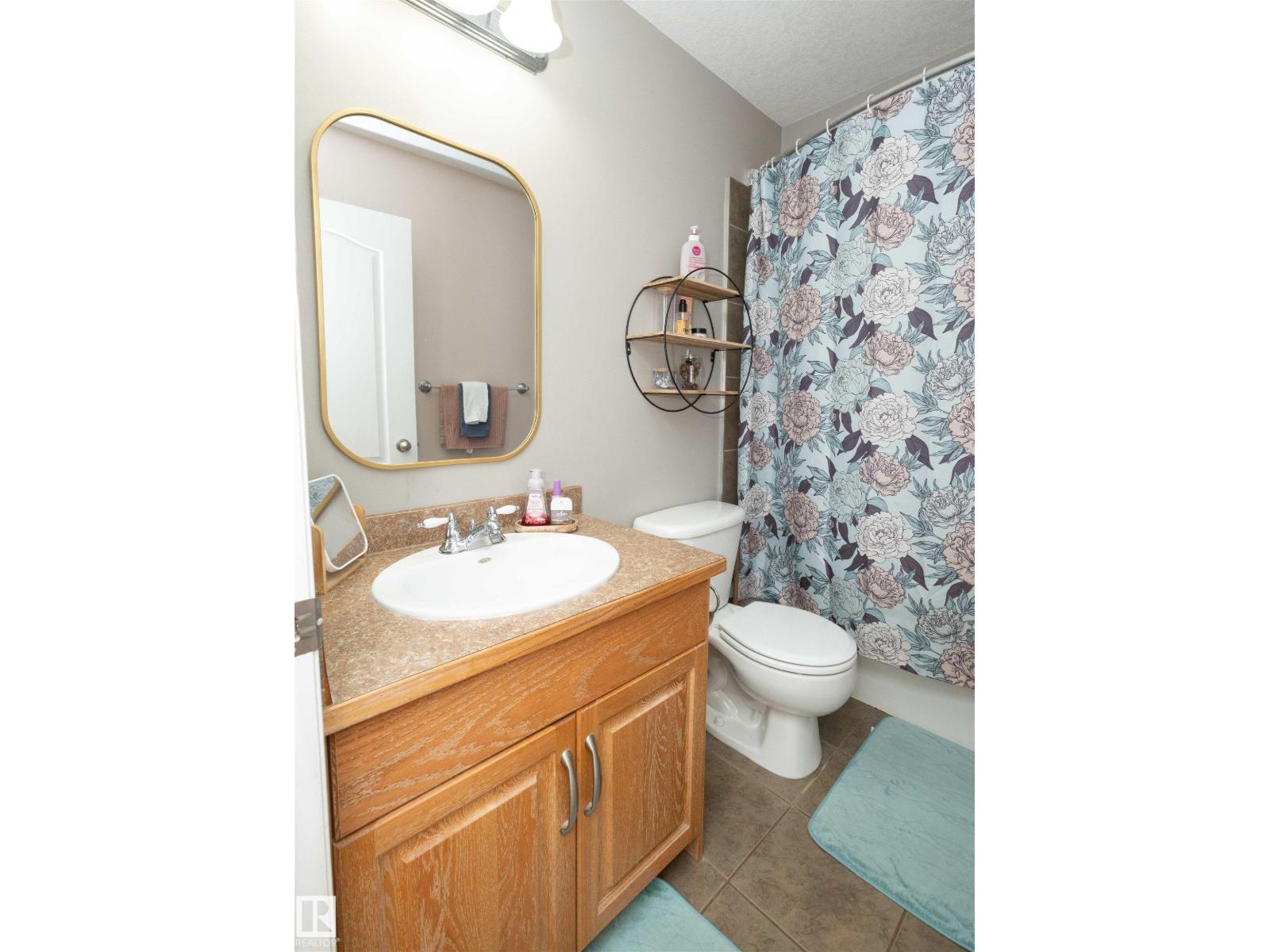 6003 50 Ave Property Photo 63