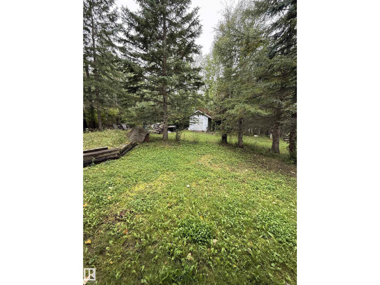147 David Dr Property Photo 5
