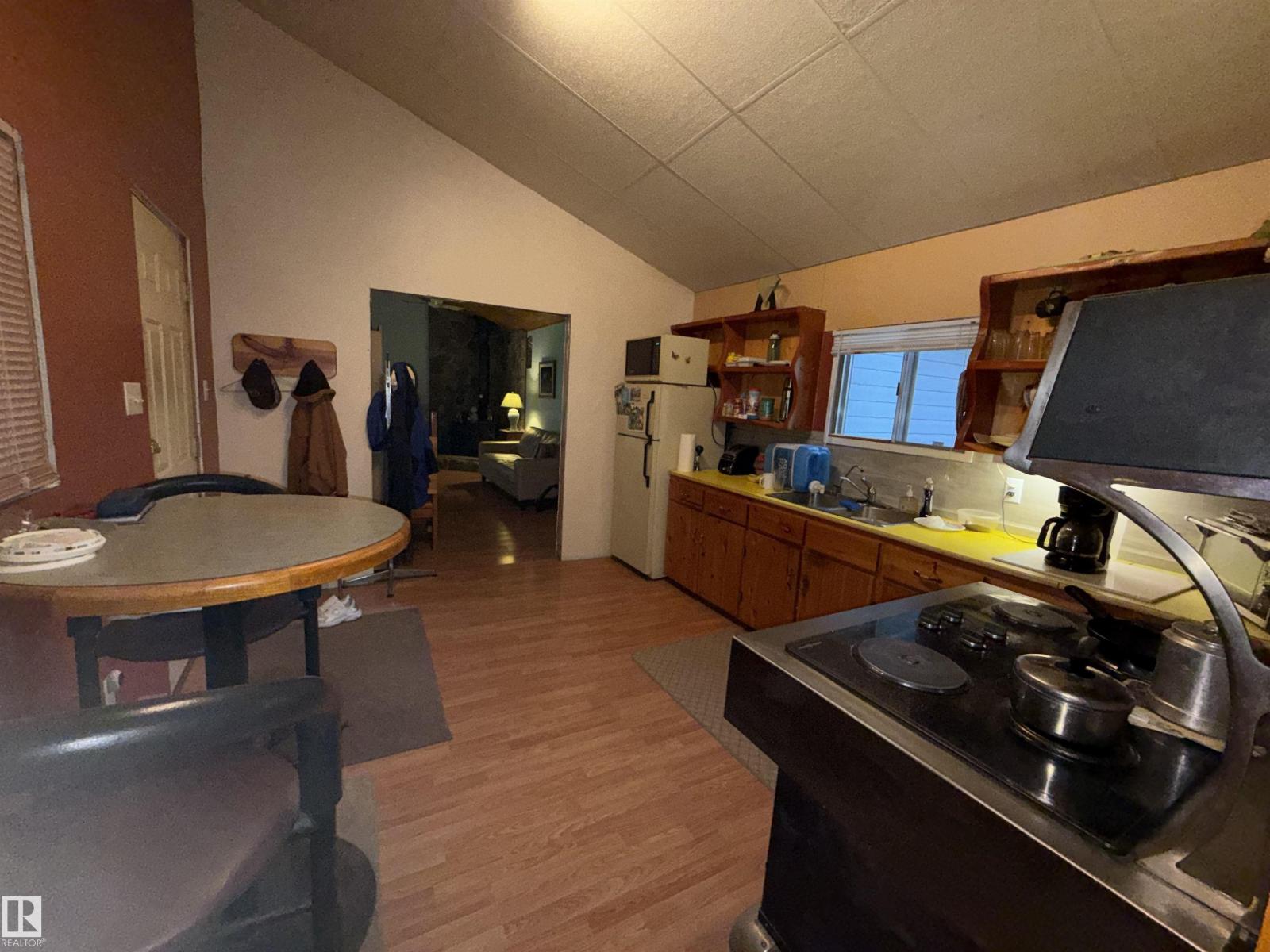 147 David Dr Property Photo 9