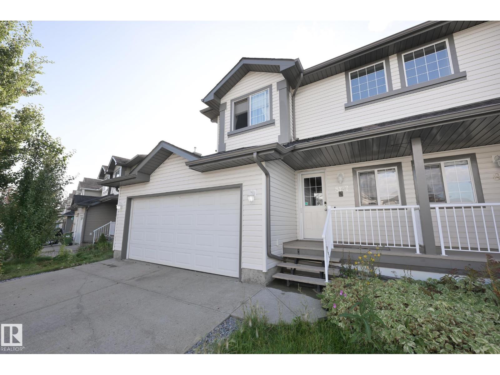 8127 7 Av Sw Property Photo 3