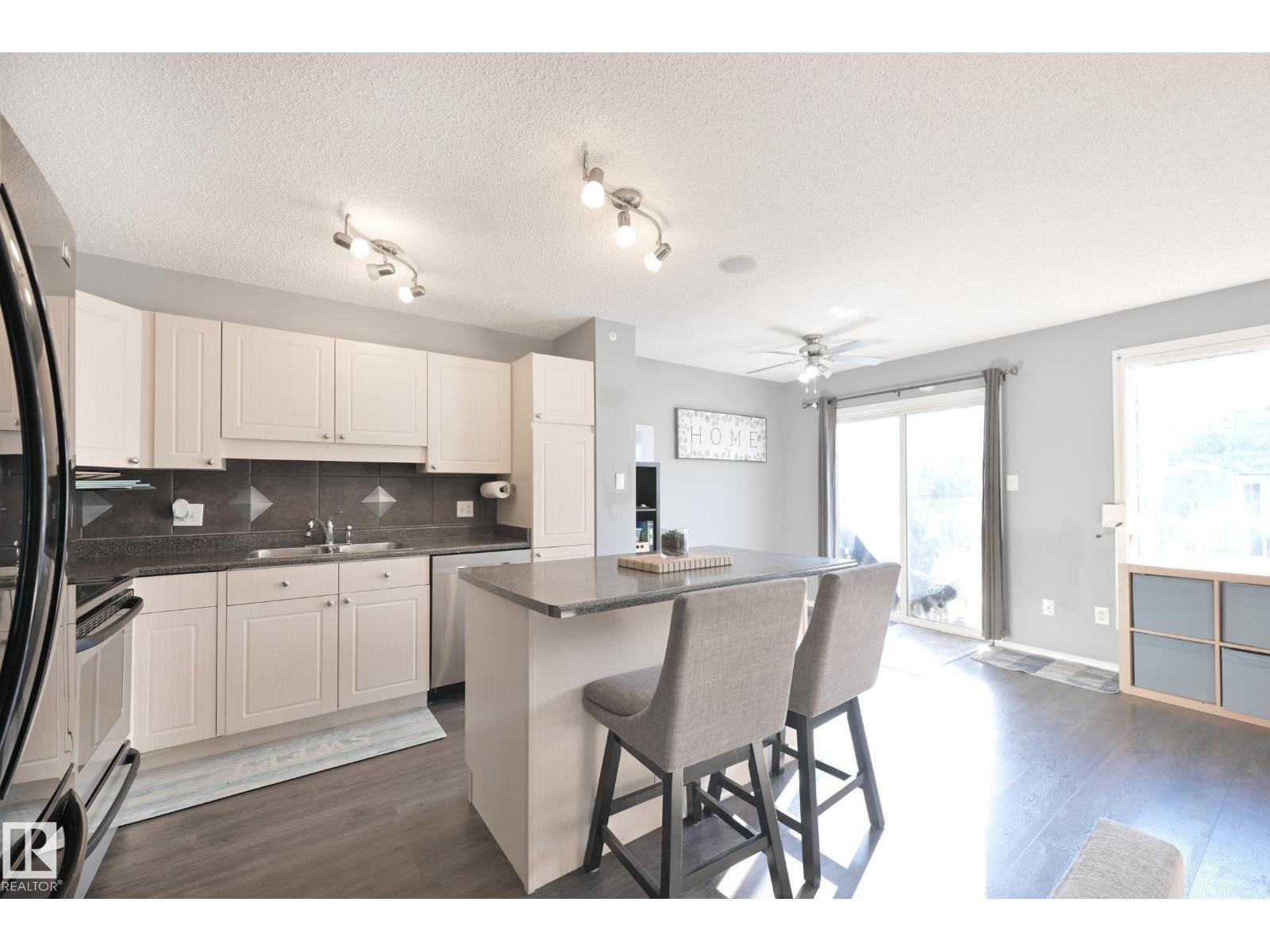 8127 7 Av Sw Property Photo 8