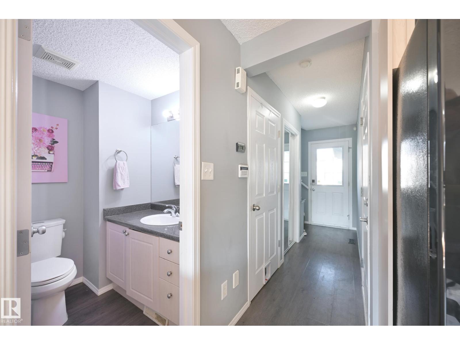 8127 7 Av Sw Property Photo 13