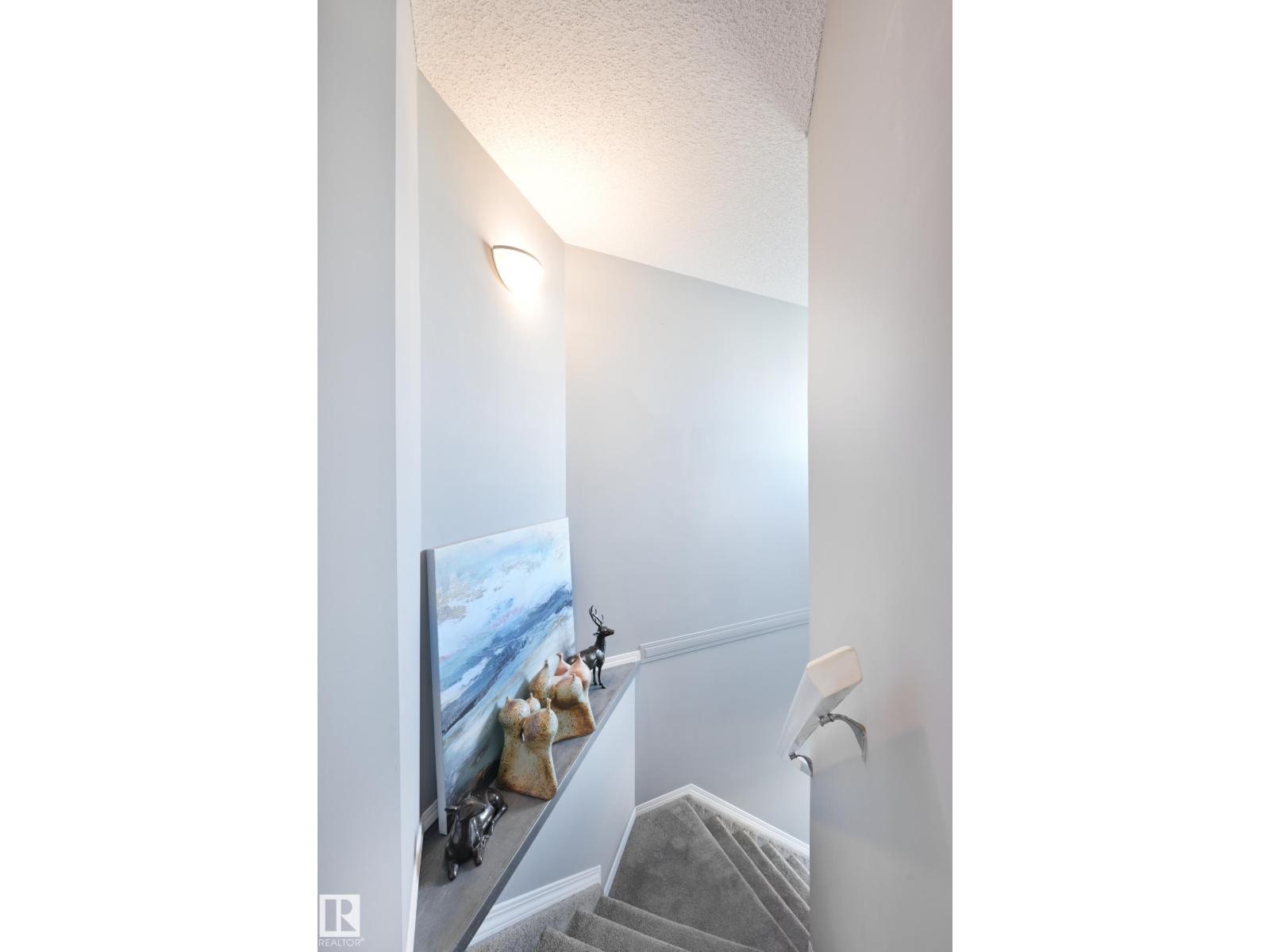 8127 7 Av Sw Property Photo 24