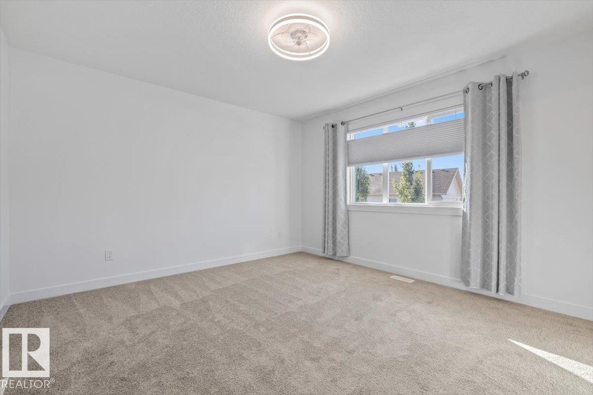 91 Hilton Cv Property Photo 16