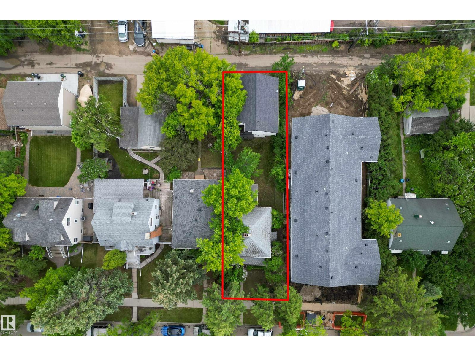 11212 75 Av Nw Property Photo 4