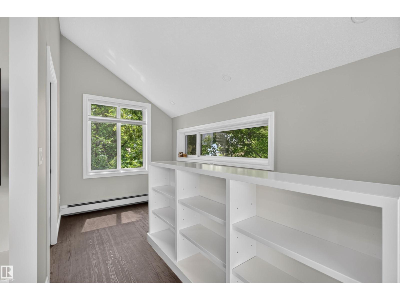11212 75 Av Nw Property Photo 16