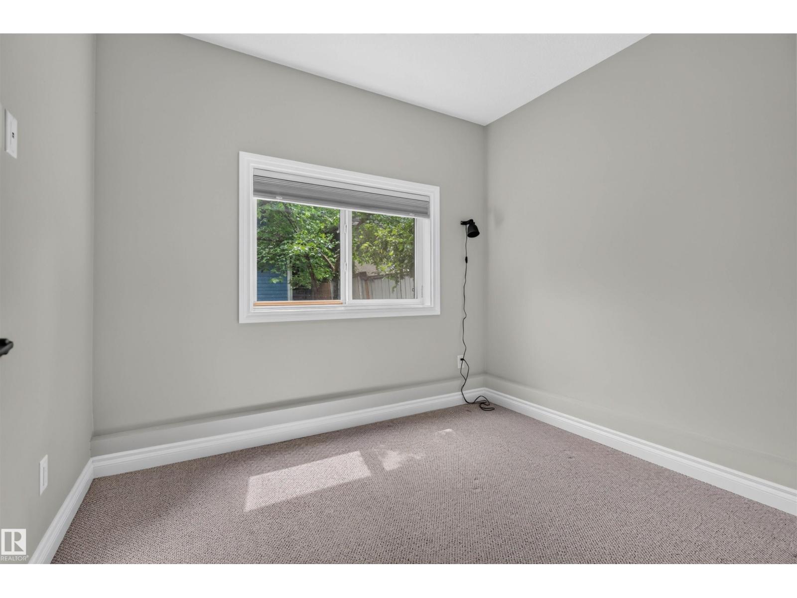 11212 75 Av Nw Property Photo 20