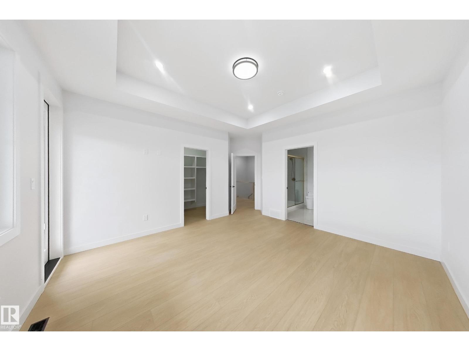 5411 64 St Property Photo 25