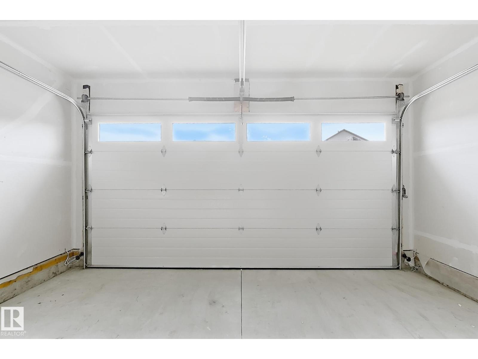 5411 64 St Property Photo 43