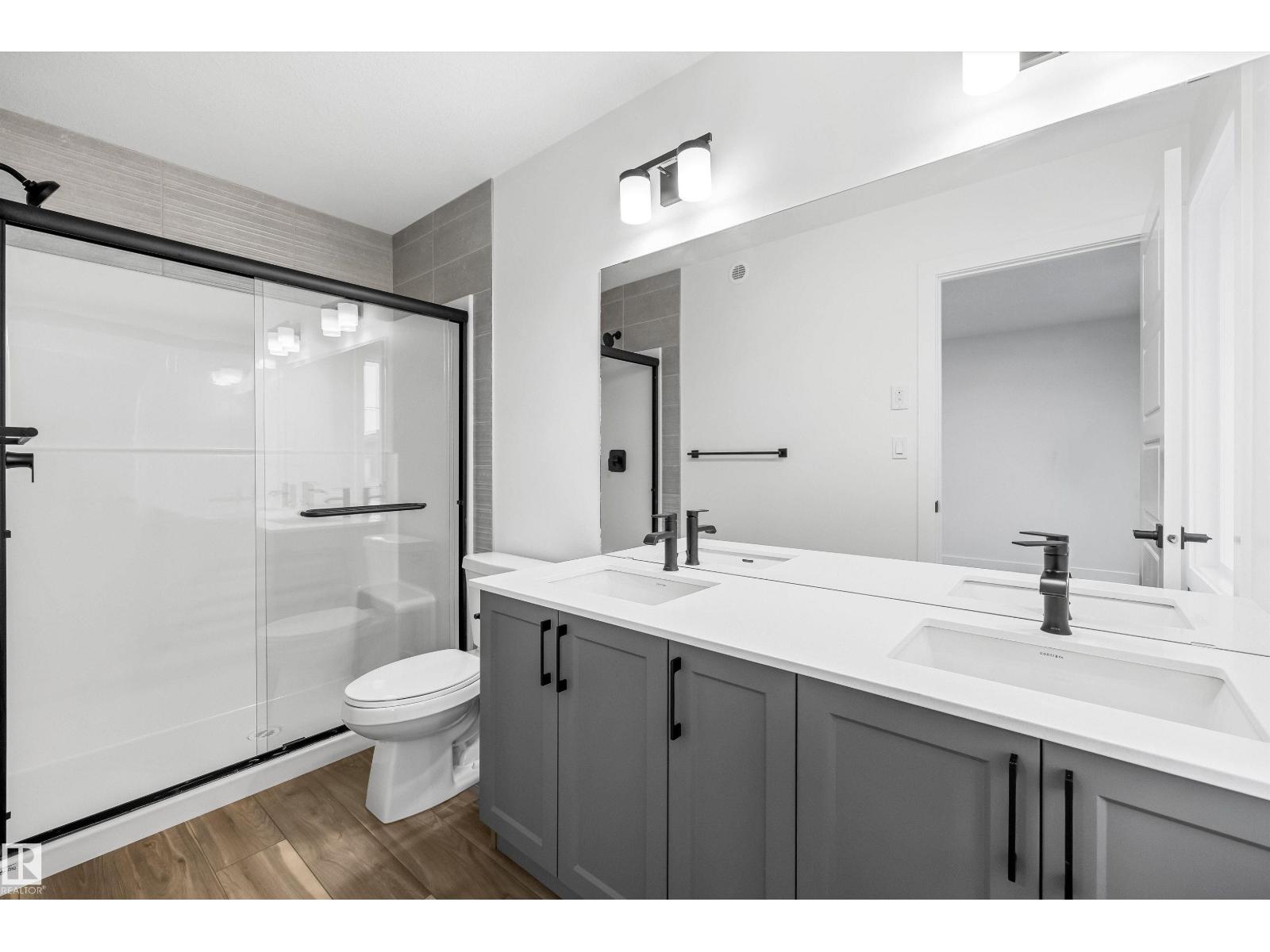 8724 183 Av Nw Property Photo 40