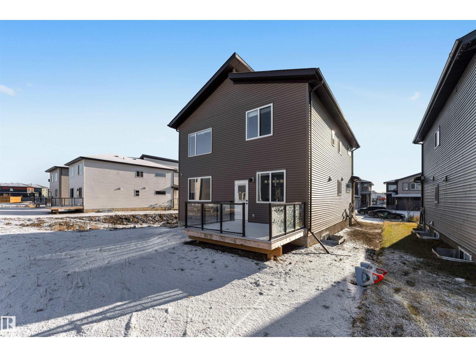 2514 63 Av Property Photo 3
