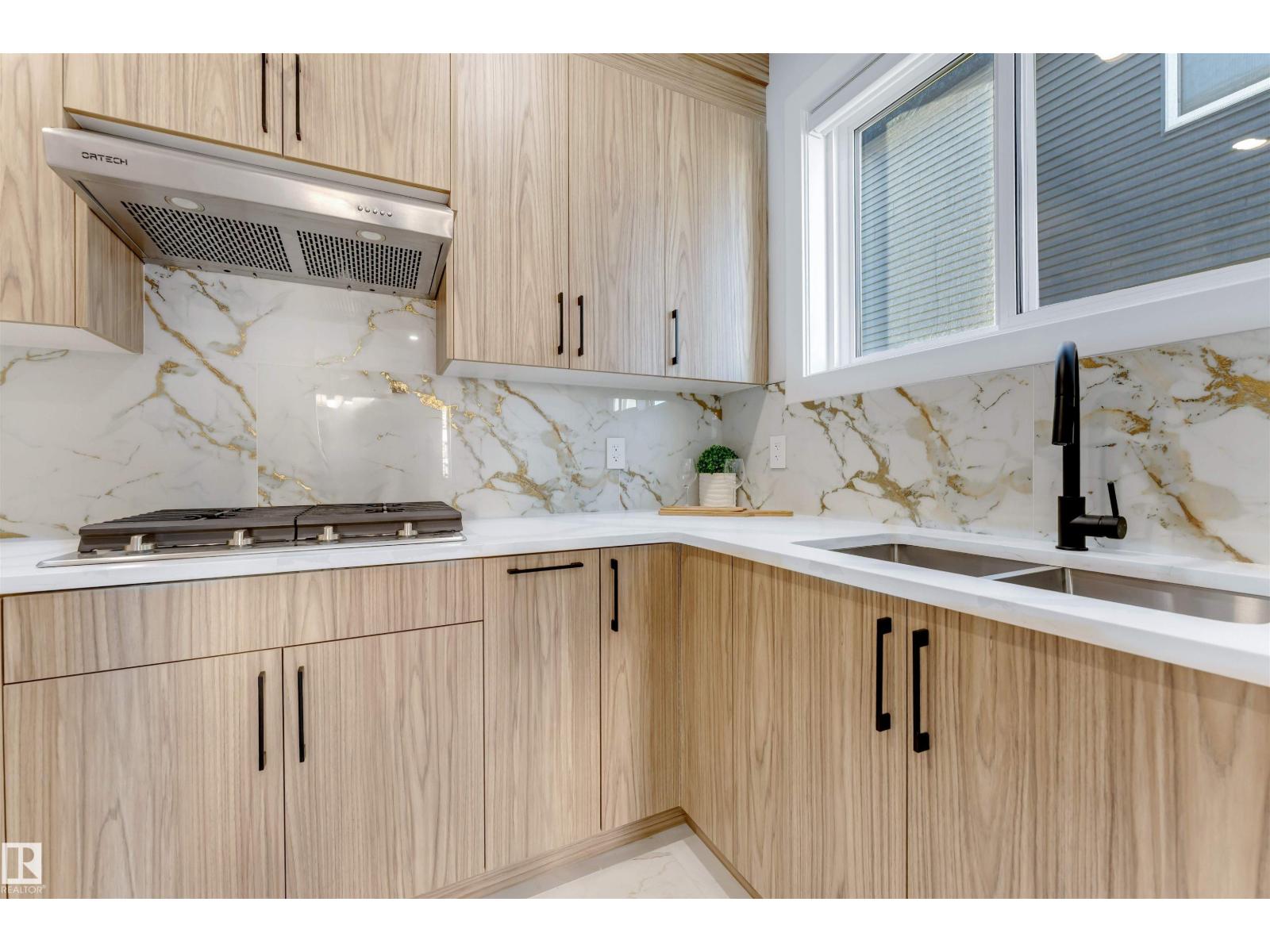 2514 63 Av Property Photo 27