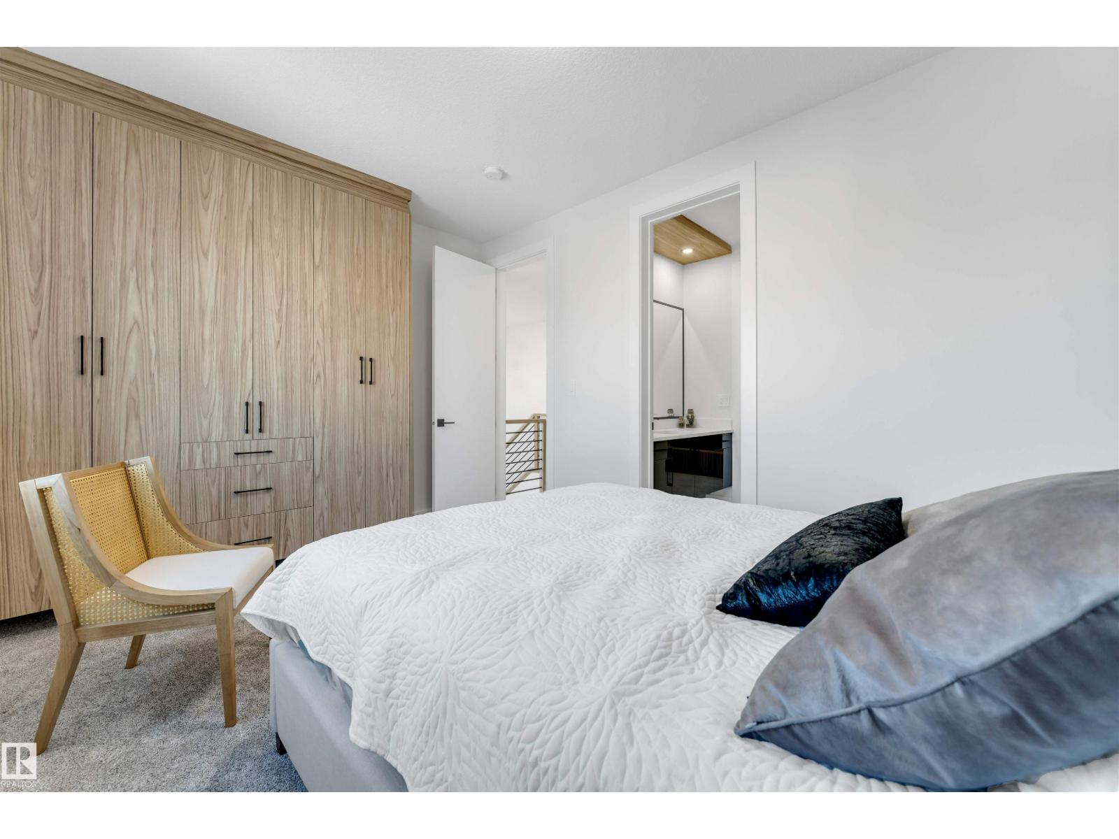 2514 63 Av Property Photo 37