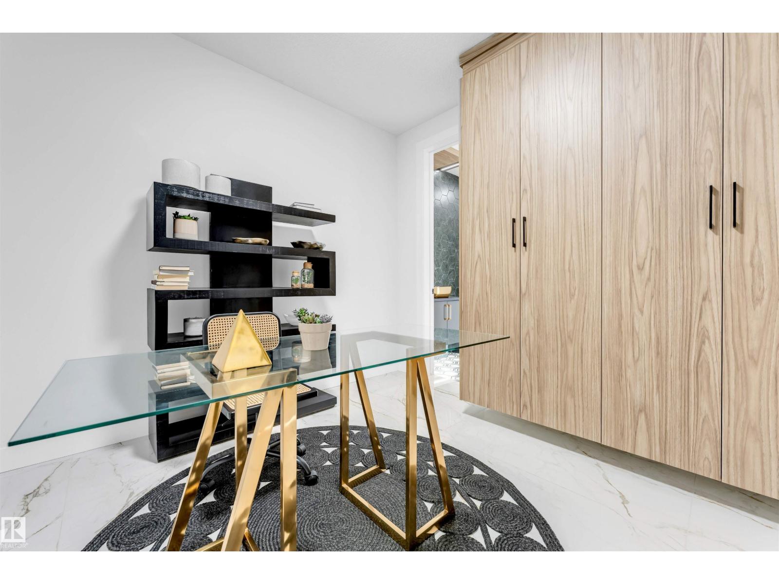 2514 63 Av Property Photo 40