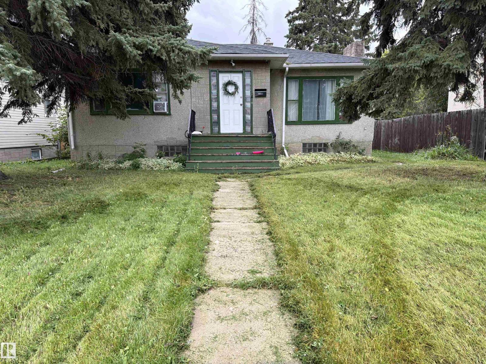 11331 111 Av Nw Nw Property Photo 1
