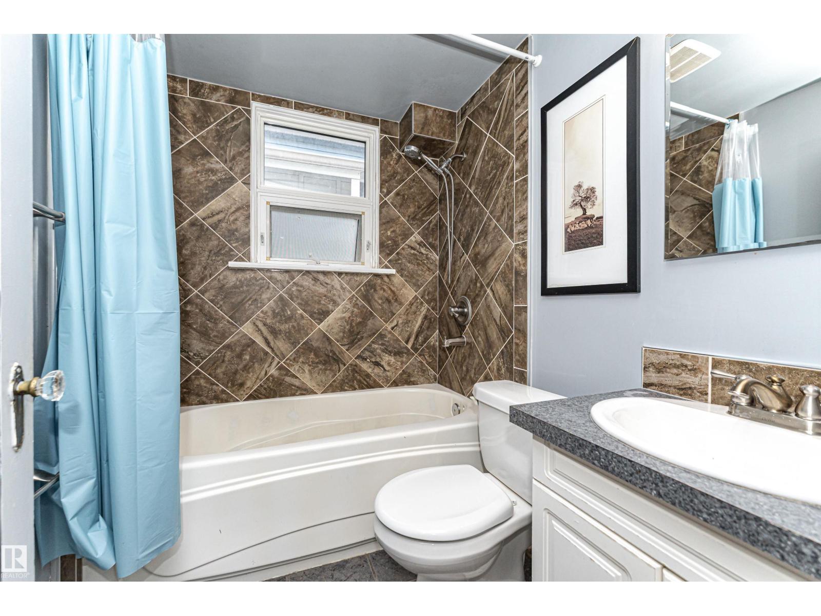 10930 80 Av Nw Property Photo 14