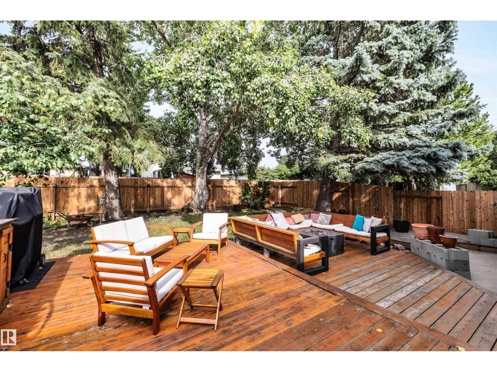 361 Lee Ridge Rd Nw Property Photo 1