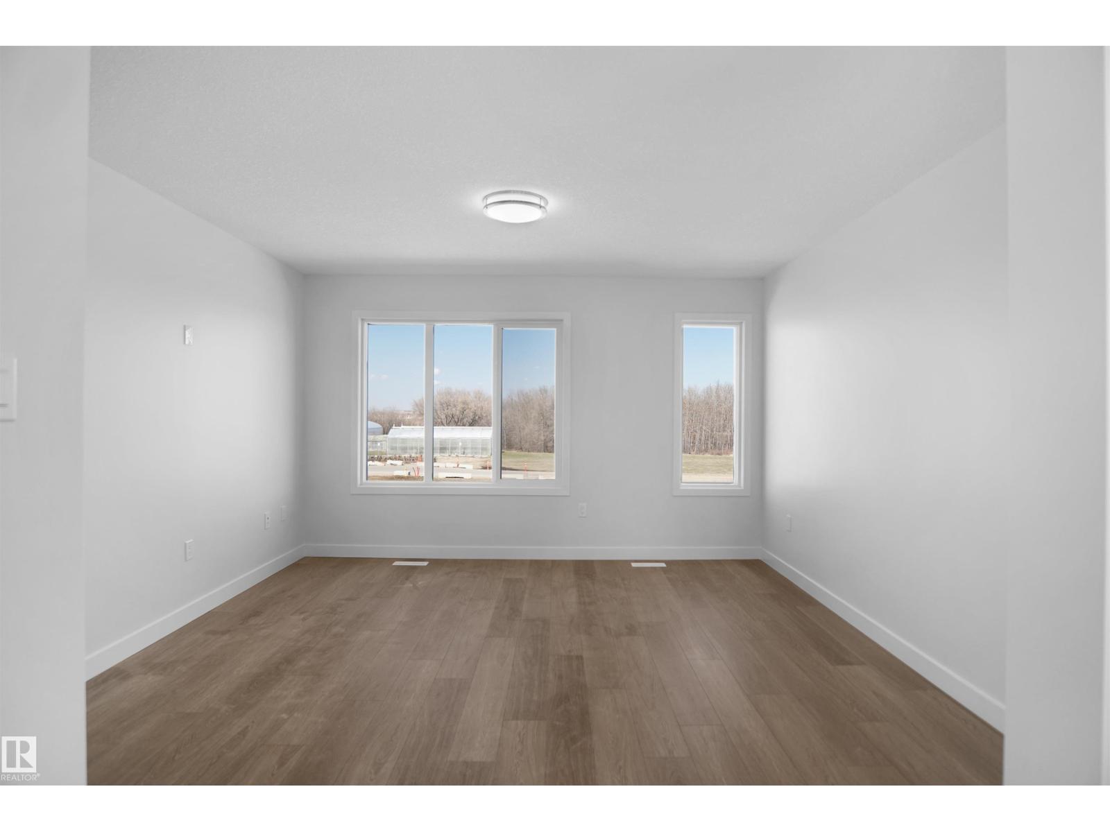 936 19 Av Nw Property Photo 11