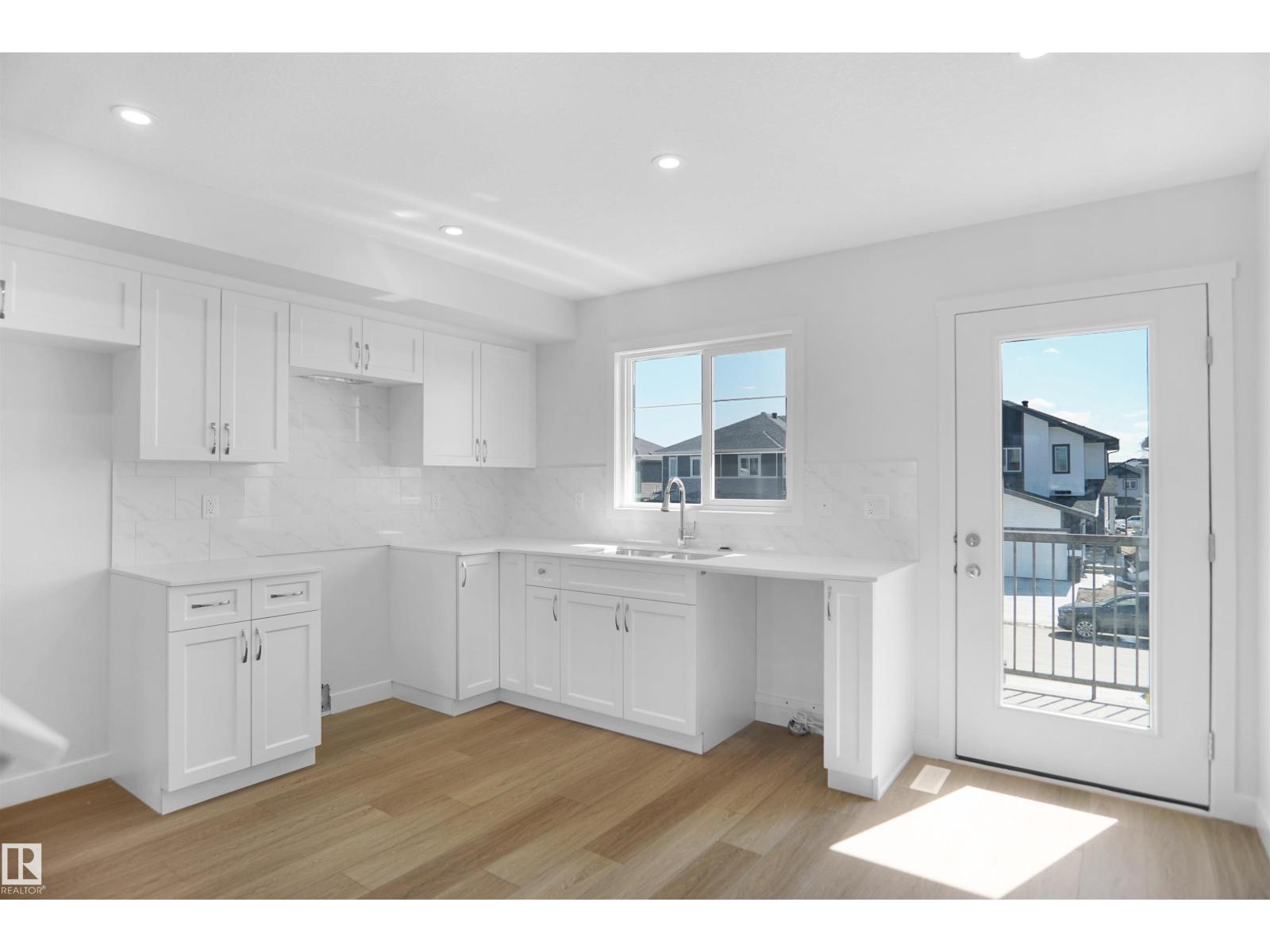 936 19 Av Nw Property Photo 15