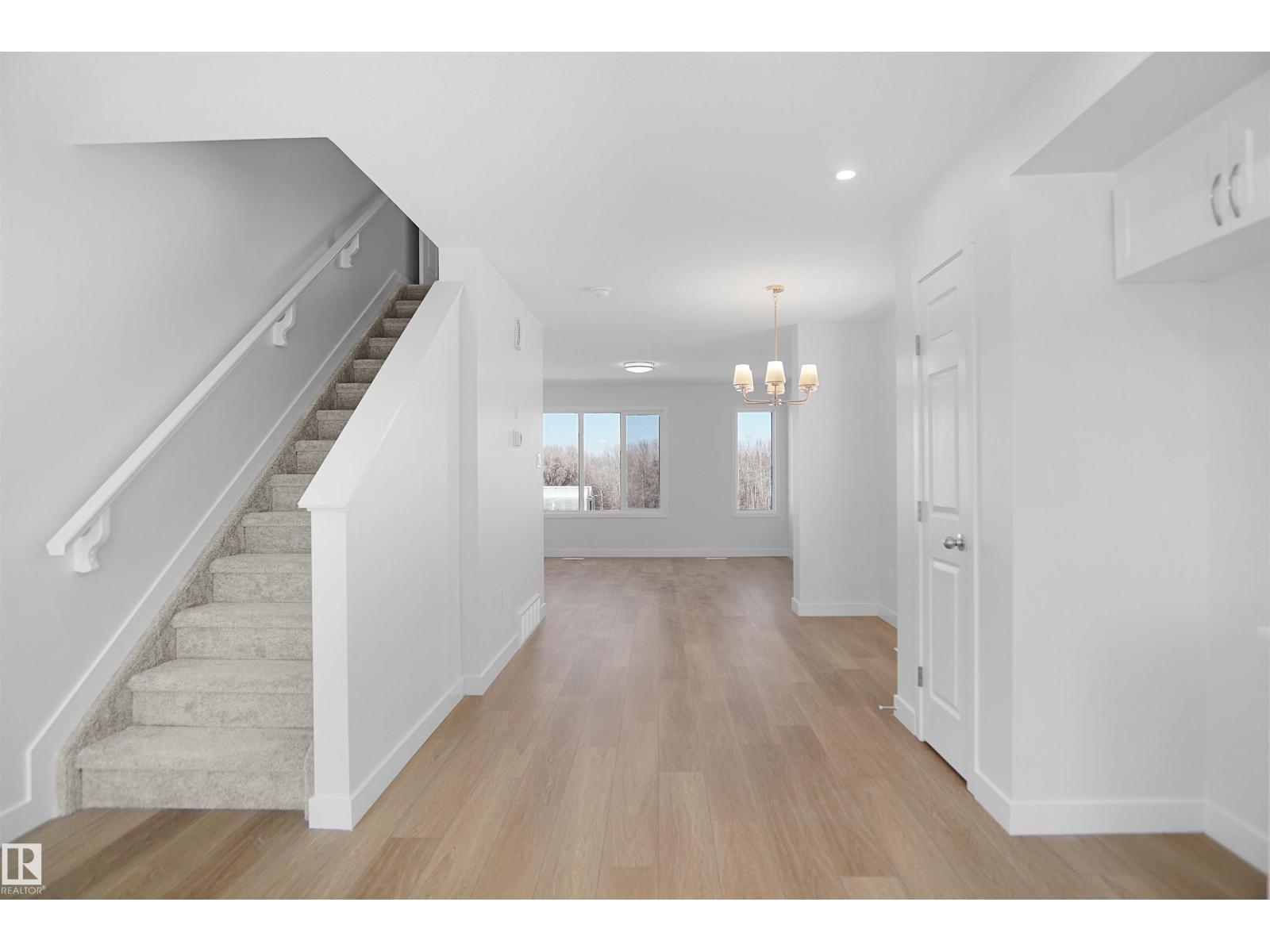 936 19 Av Nw Property Photo 18